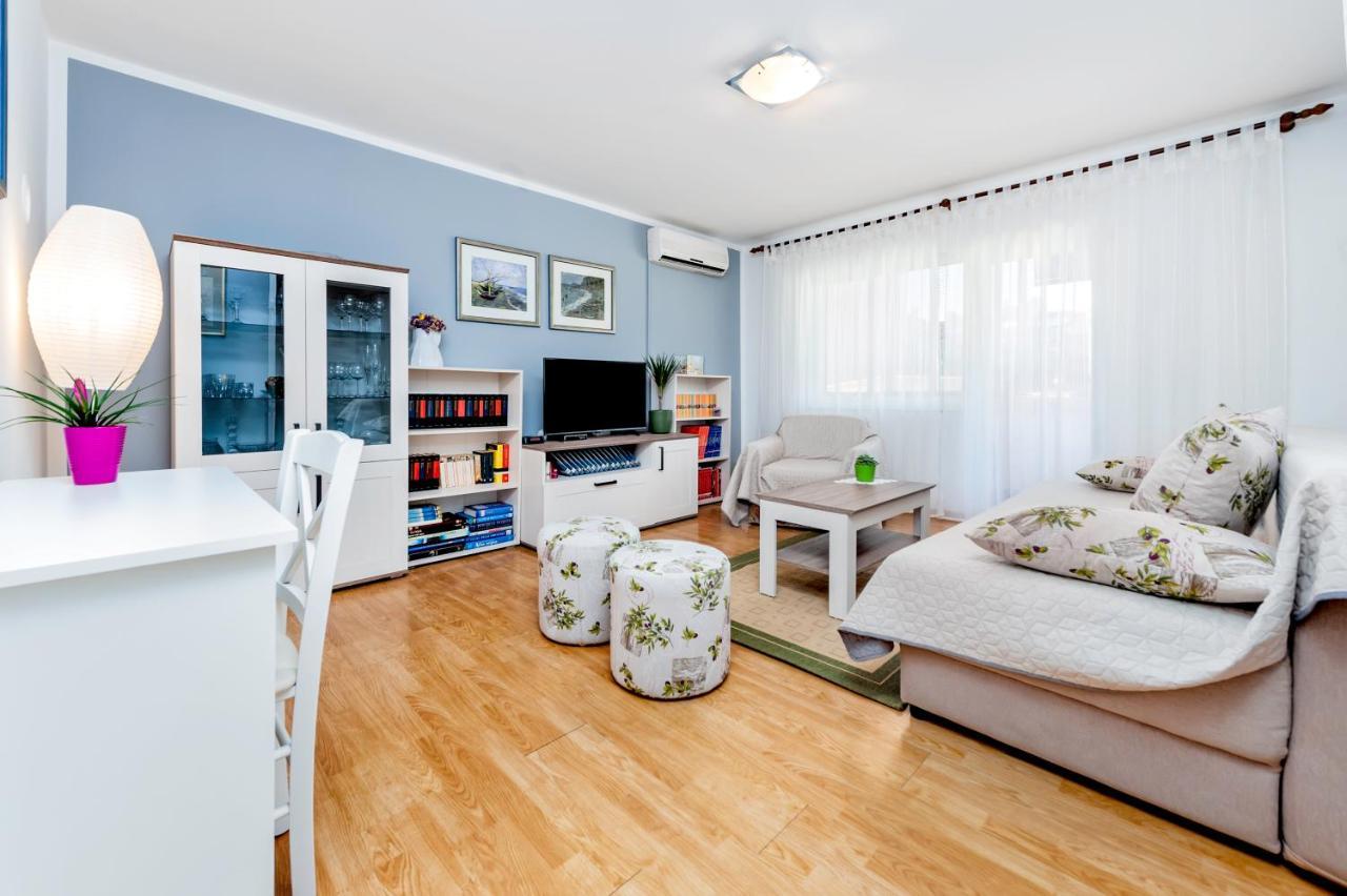 Apartman Oly Ровинь Экстерьер фото