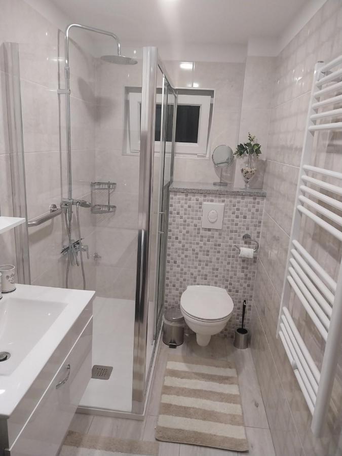 Apartman Oly Ровинь Экстерьер фото