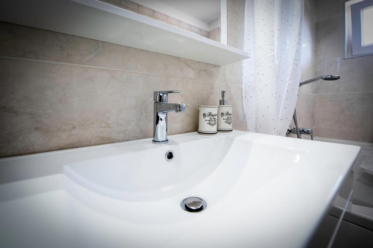 Apartman Oly Ровинь Экстерьер фото